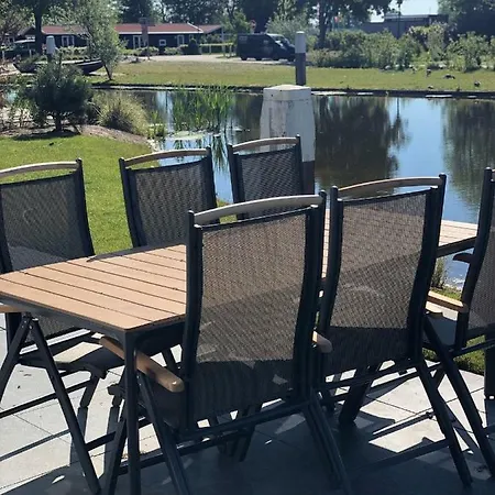 Luxe Chalet Aan Veluwemeer