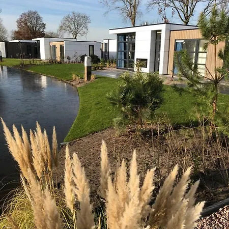 Luxe Chalet Aan Veluwemeer * Hulshorst